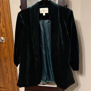 Autres Filles Dark Green Velvet 3/4 Sleeve Women's Blazer